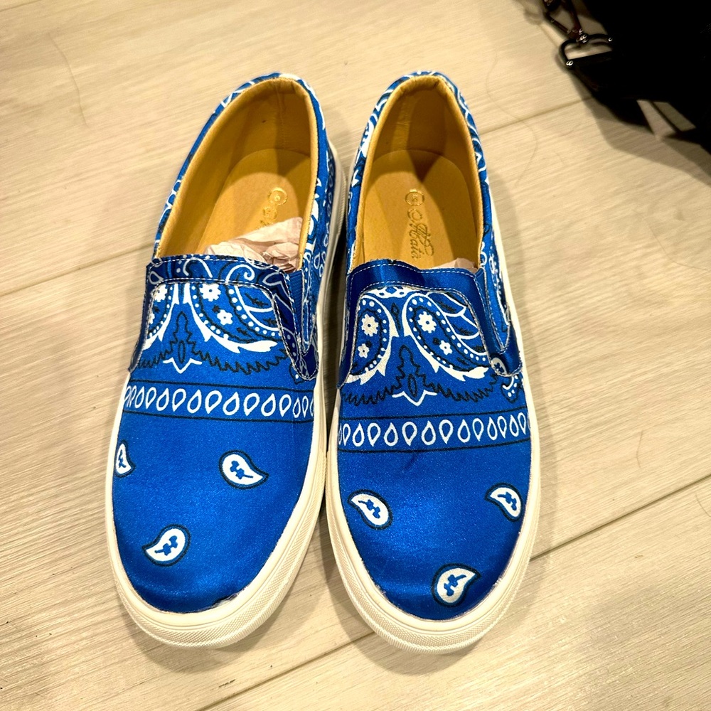 Never worn slip on shoes